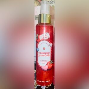 Bath & Body Works Strawberry Shimmer Mist